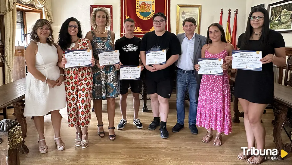 Reconocimiento a la excelencia académica en Arenas