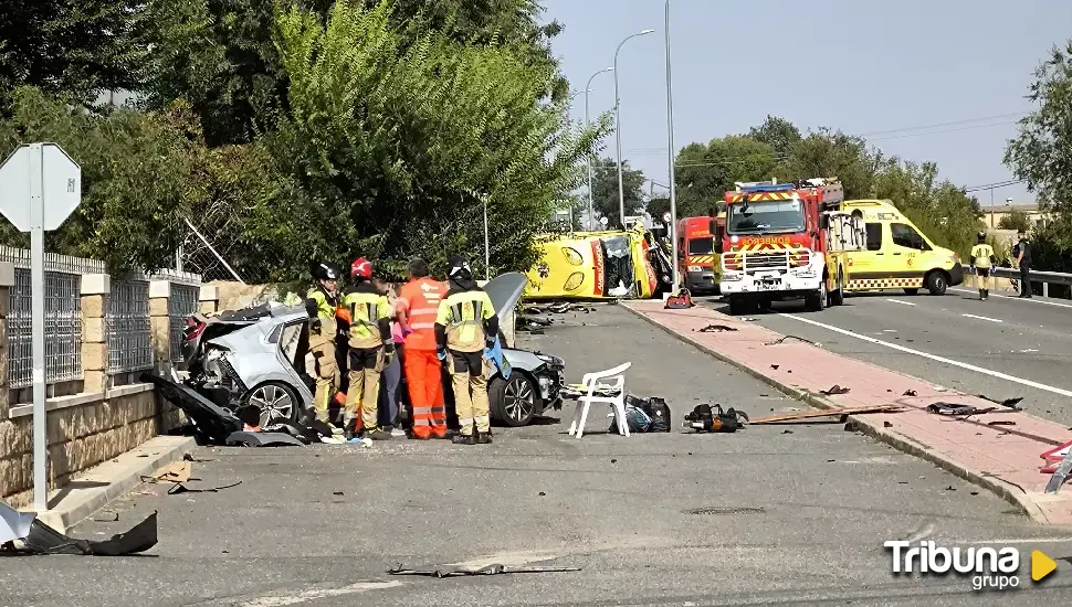 La colisión de un turismo y una ambulancia deja un fallecido y cinco personas heridas en Muñogalindo