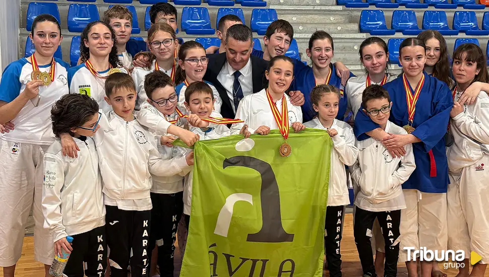 El Club Kárate El Barco de Ávila se cuelga 41 medallas en el Regional de Goshin