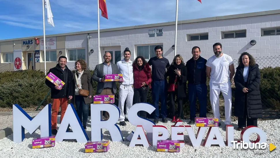 El Comité Ejecutivo de CEOE Ávila visita la planta de Mars en Arévalo